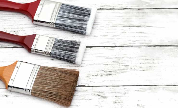 木材部分にも外壁塗装は必要？DIYで行う塗装方法と注意点を紹介！