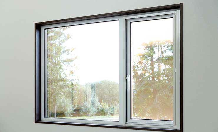 窓の断熱対策5選！DIYが可能な方法や利用できる補助金を解説